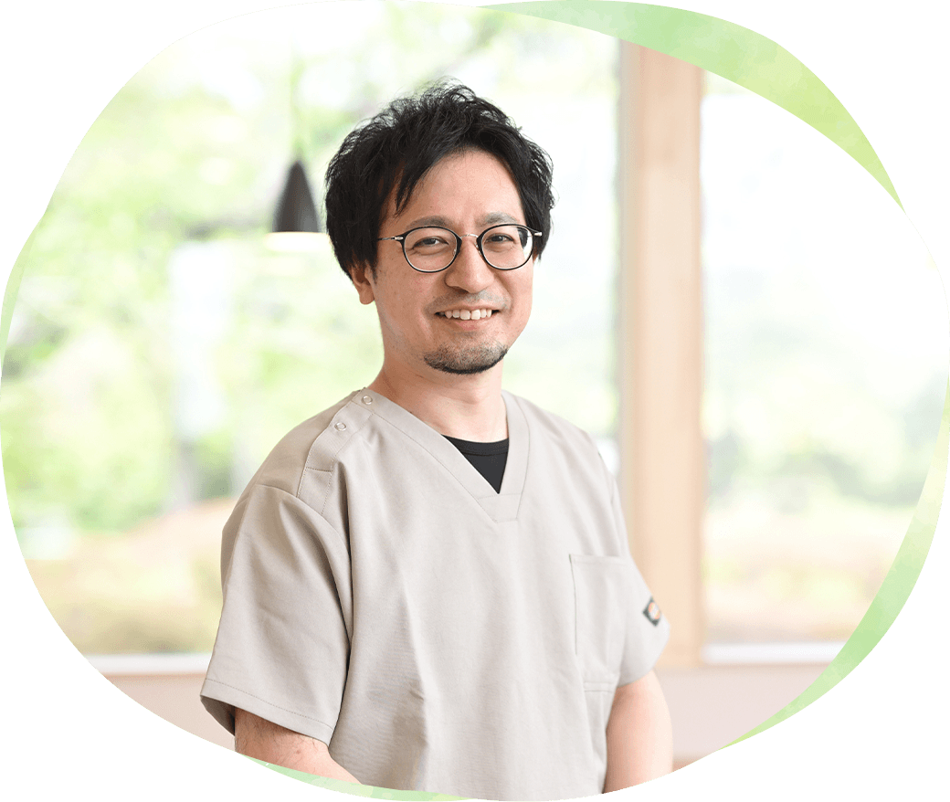 すみだデンタルクリニック 院長 角田 隆太（すみだ りゅうた）
